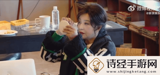 李小冉刘晓庆撕起来了