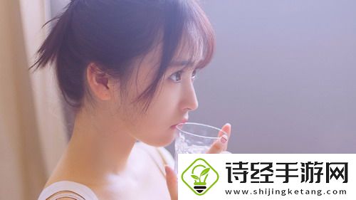 公与媳中字hd中字：家庭纷争背后的隐秘故事，看看两代人如何相处！